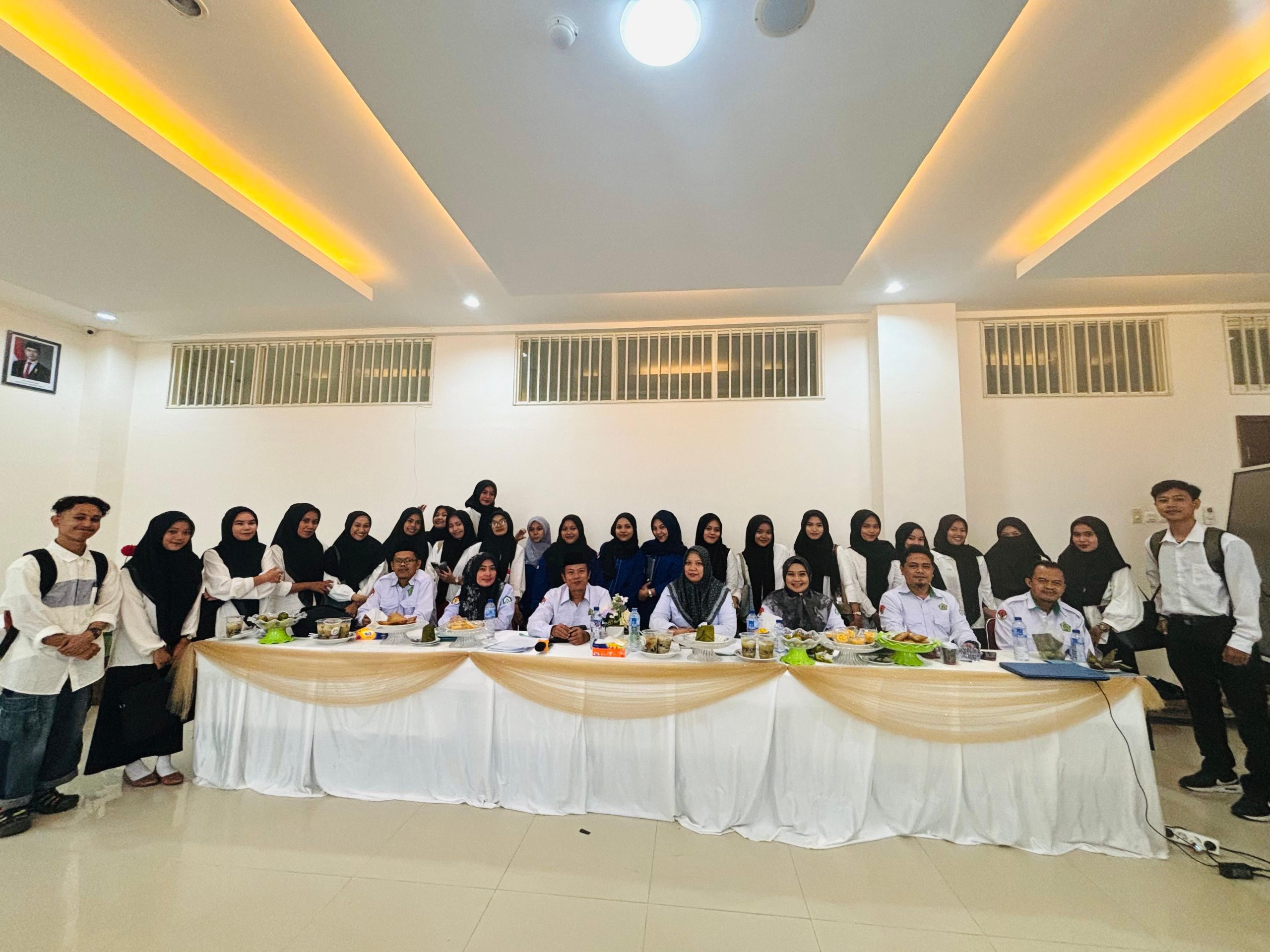 76 Mahasiswa PGMI IAIN Palopo Presentasikan Rancangan Judul Skripsi, Siap Menuju Tahap Pembimbingan